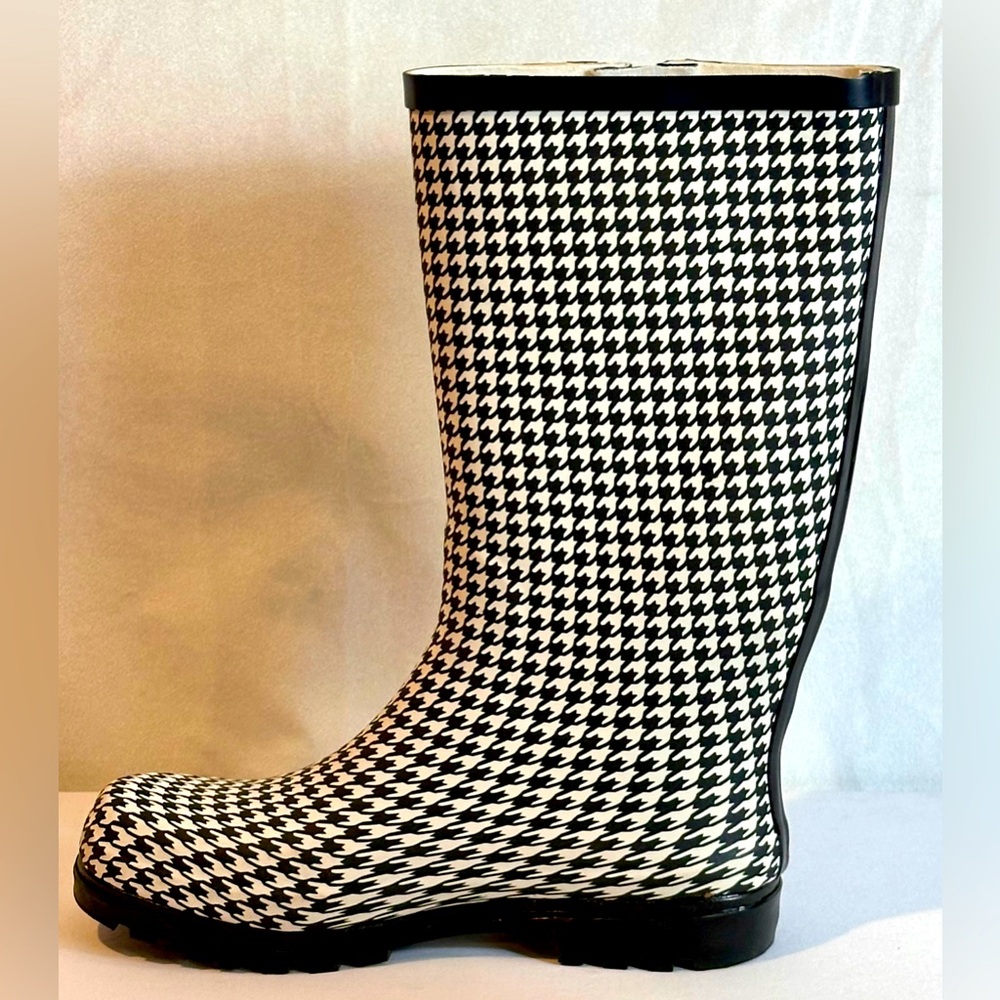 Black Houndstooth Rain Boots-Puddles, Nwot View 4